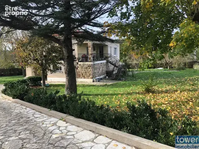 Photo Maison à Villefranche-De-Rouergue au prix de 179 500€