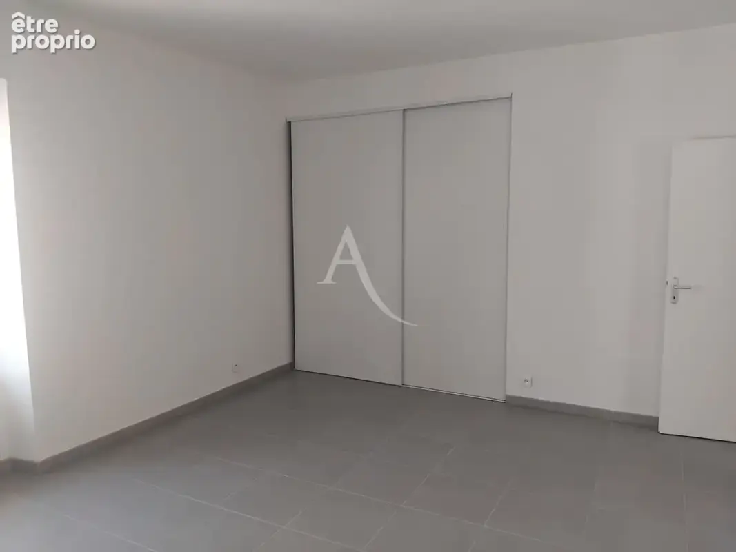 Maison Moux 4 pièce(s) 140 m² avec son petit jardin - photo 10