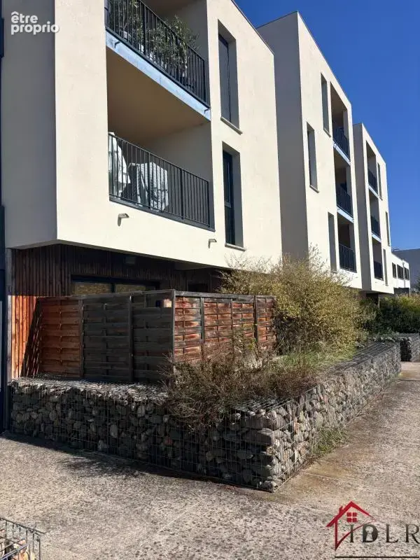 Bel appartement T3 de 63 m2 en rez-de-chaussée avec terrasse - photo 2