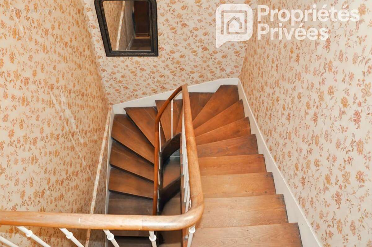 Maison Laval 5 pièce(s) 85 m2 - photo 6