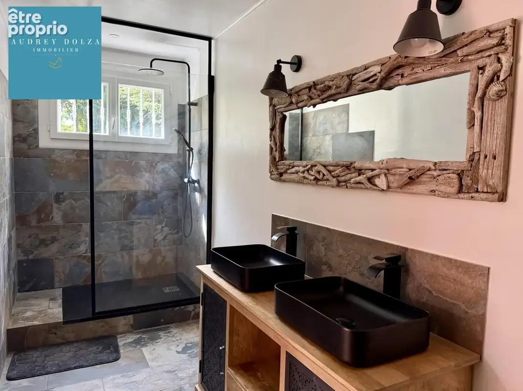 Propriété familiale de 185 m2 de plain-pied avec grandes dépendances - Salon de Provence - 890 000€ FAI - photo 10