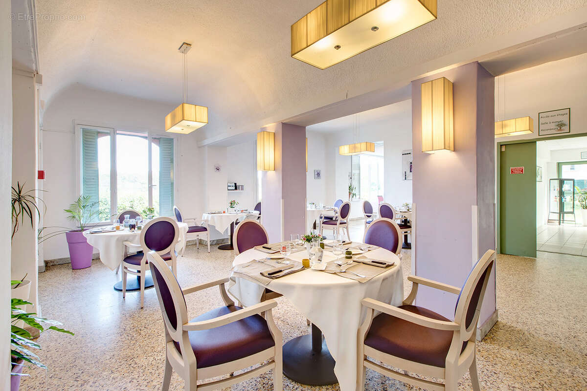 Appartement à ROQUEFORT-LA-BEDOULE