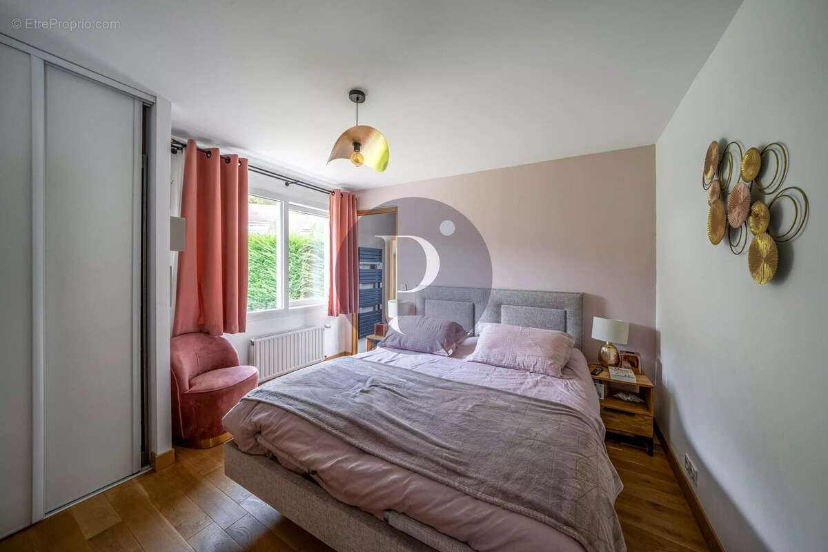 Maison à CHATENAY-MALABRY