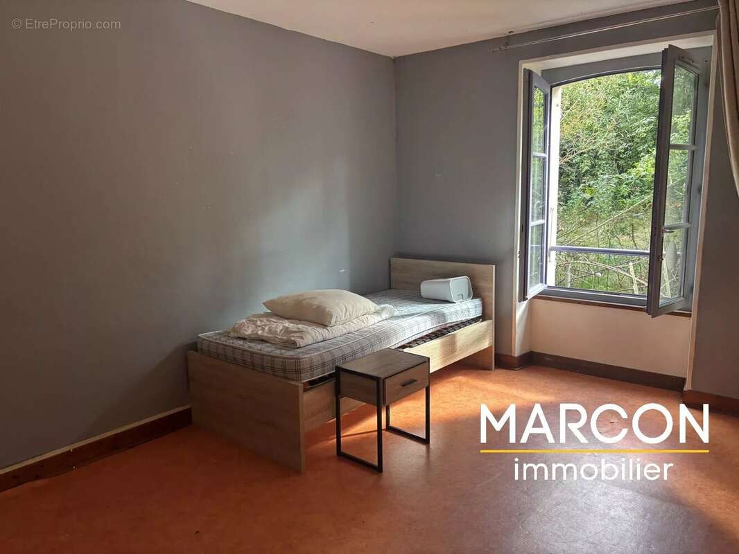 Maison à SAINT-MAURICE-LA-SOUTERRAINE