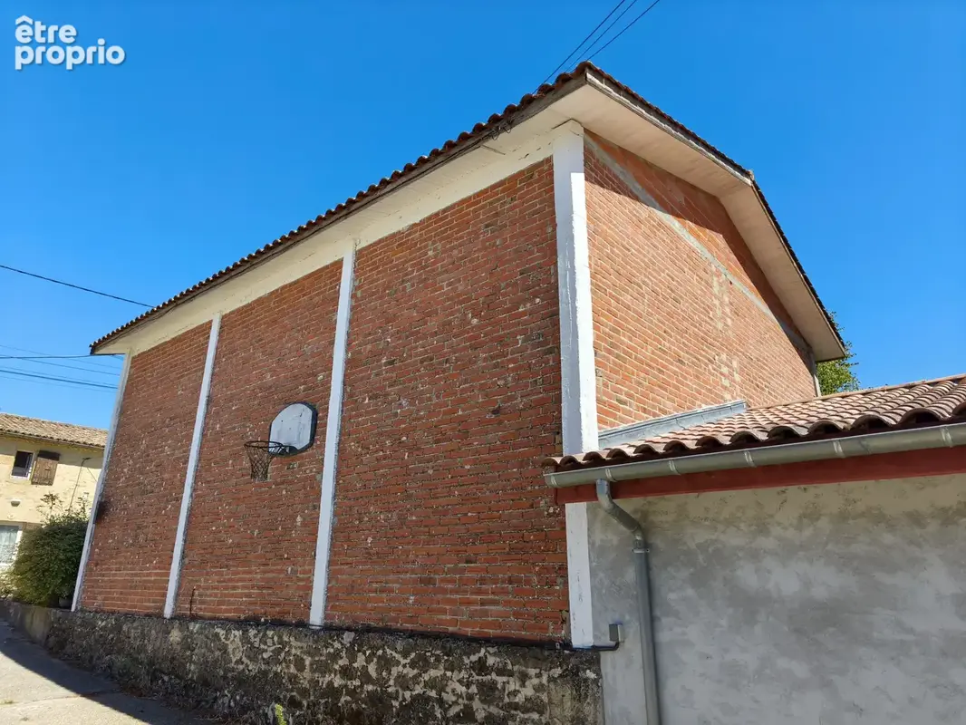 À 5 minutes de Langon   Bâtiment de 120 m2 sur parcelle de 186 m2 - photo 3