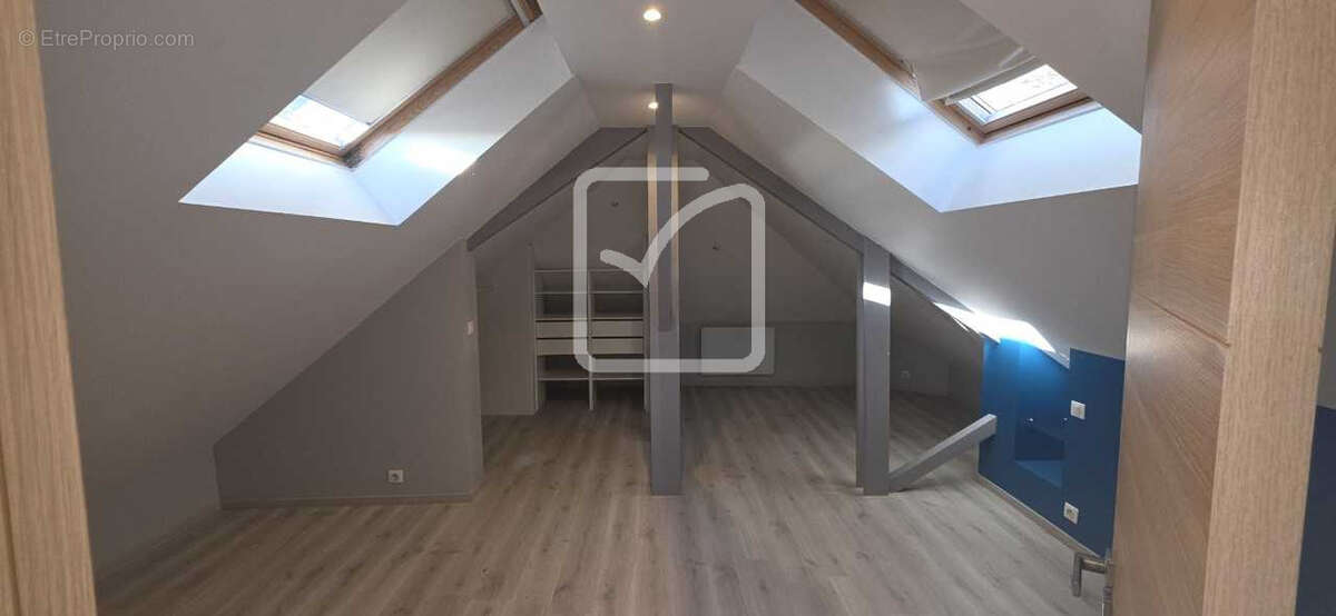 Maison à AUBAZINES