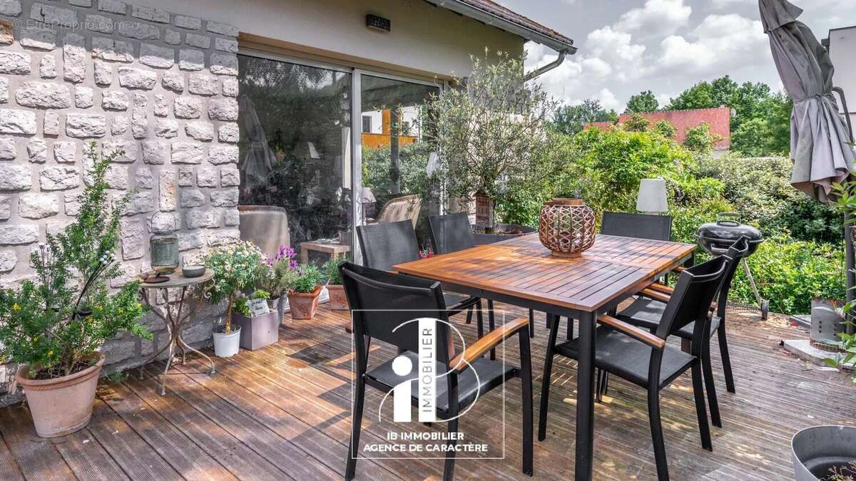 Maison à BOURRON-MARLOTTE