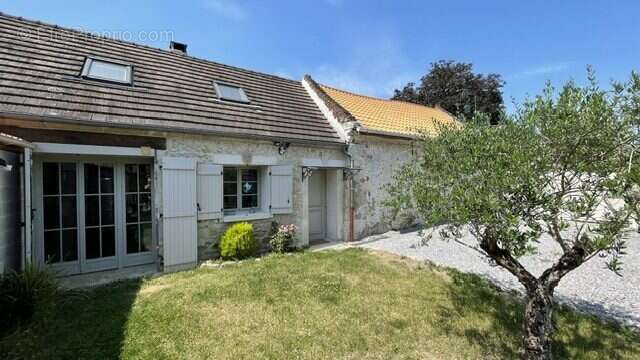 Maison à ROSOY