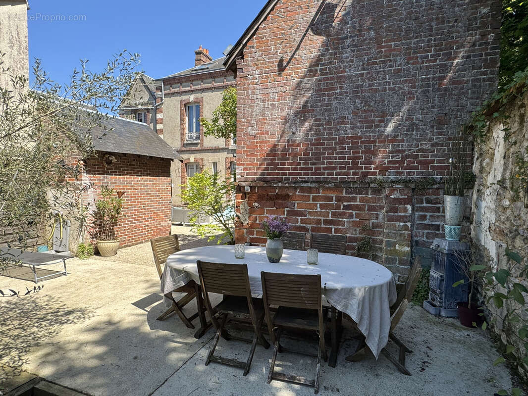 Maison à CHATEAUDUN