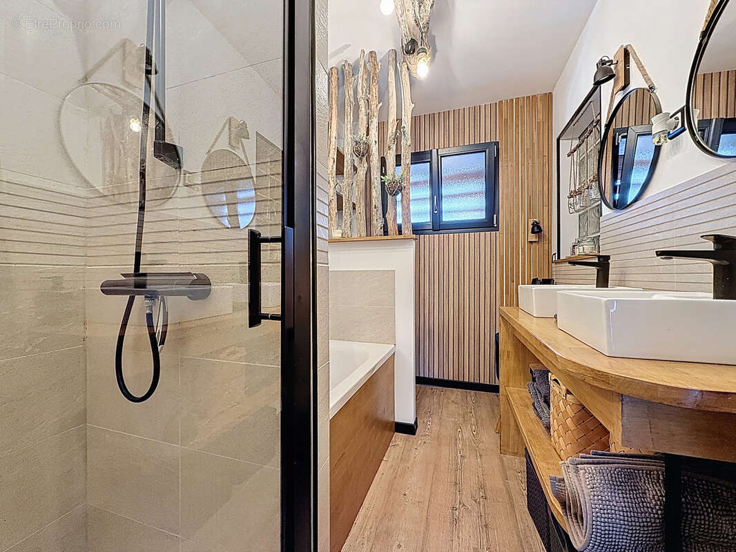 Maison à LATOUR-BAS-ELNE