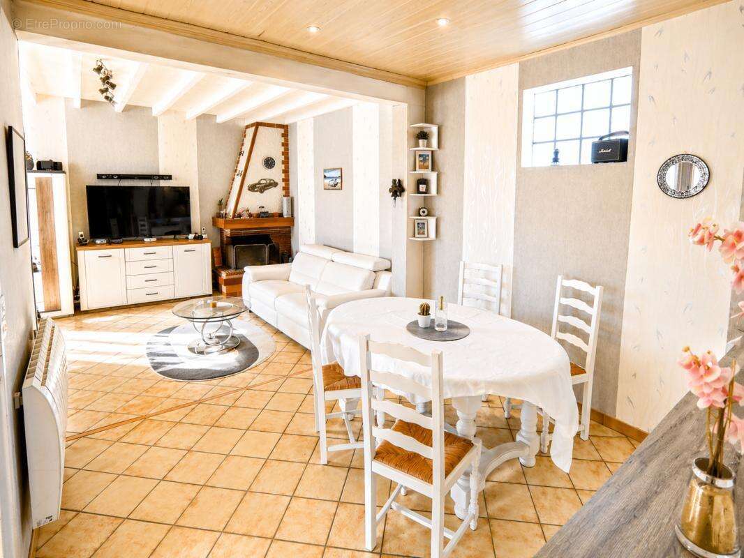 Maison à DEUIL-LA-BARRE