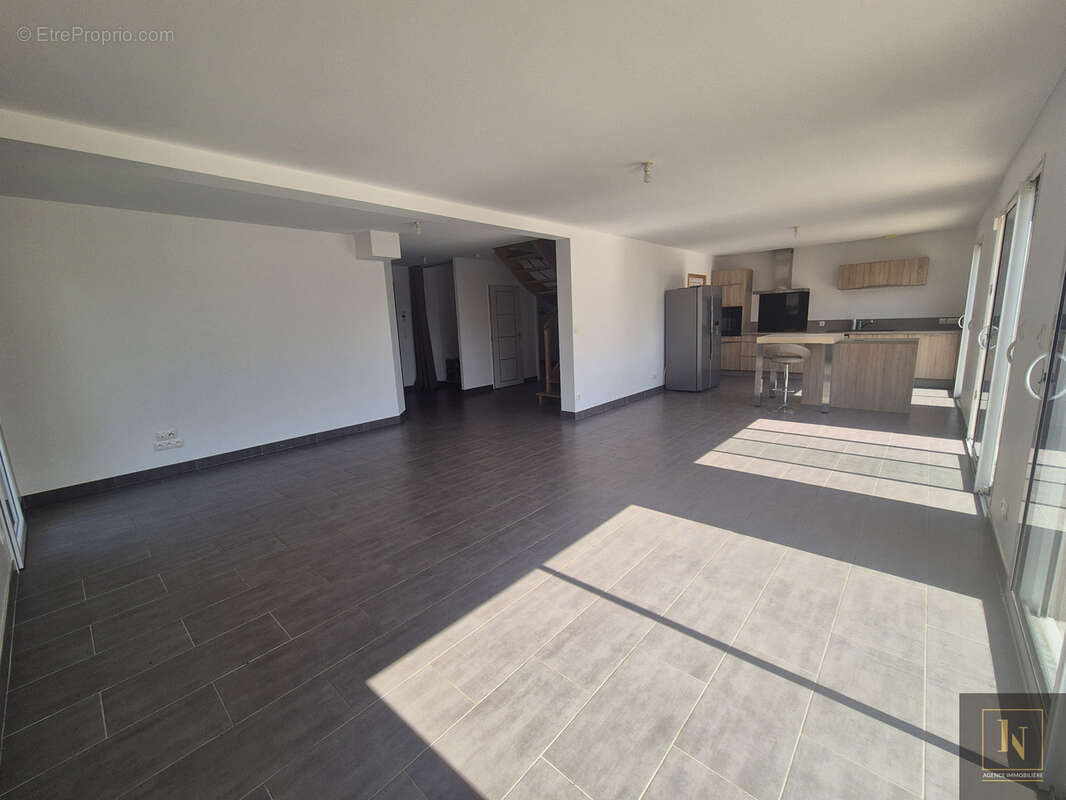 MAISON FAMILIALE 144M2 Recente 6 chambres sur PORNIC (44210) Pays de Retz - photo 14