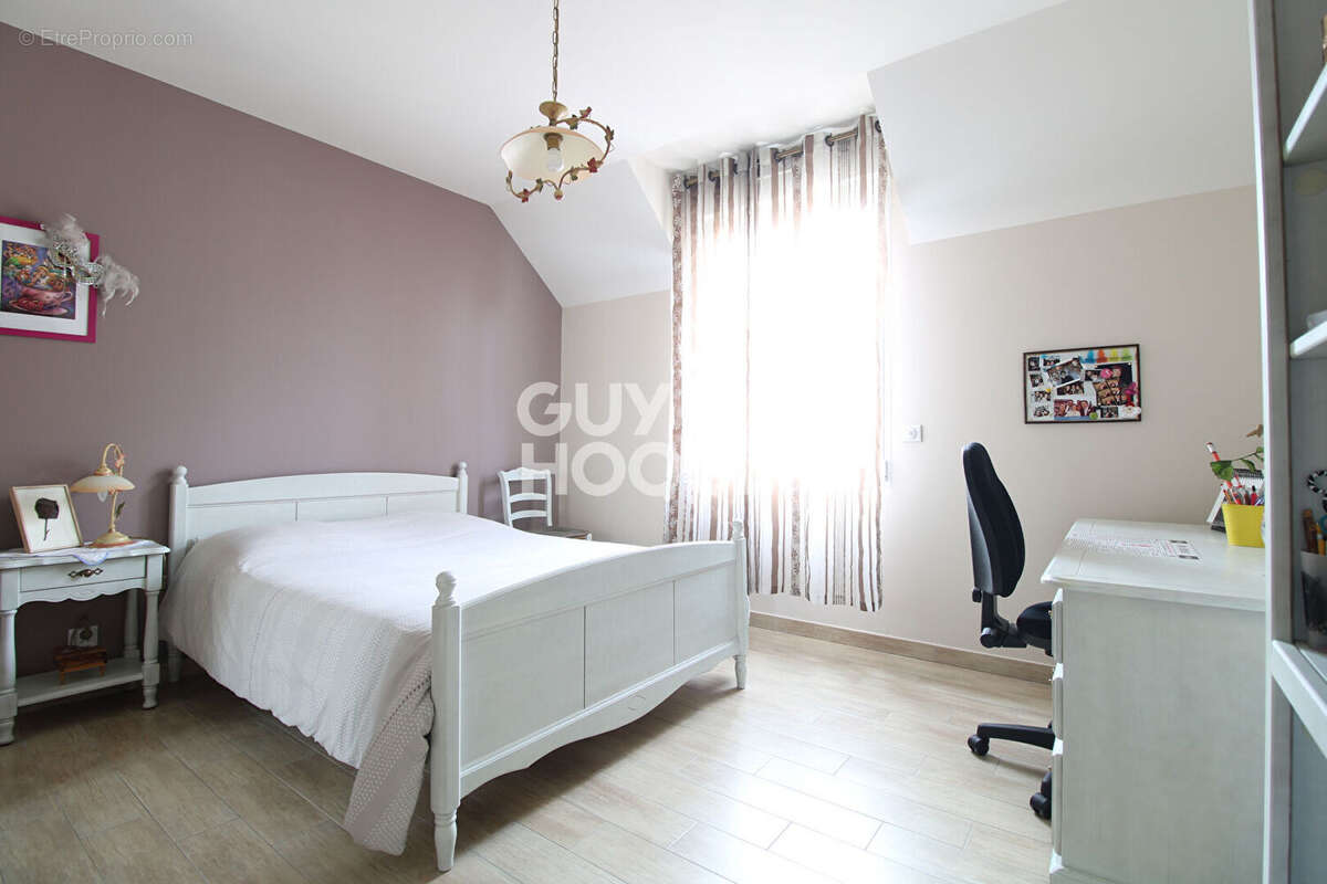 Maison à VILLECRESNES