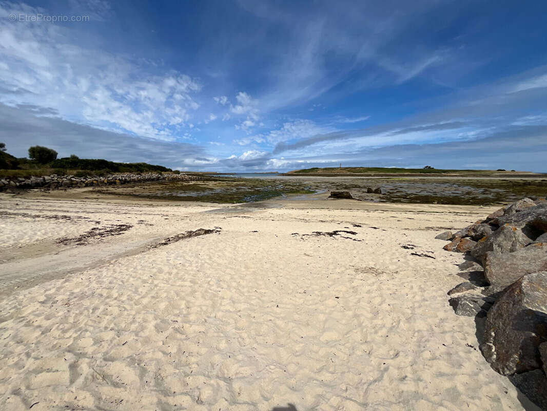 Maison à PLOUGUERNEAU