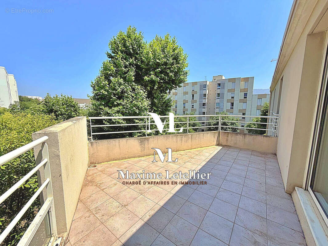 Appartement à MARSEILLE-11E
