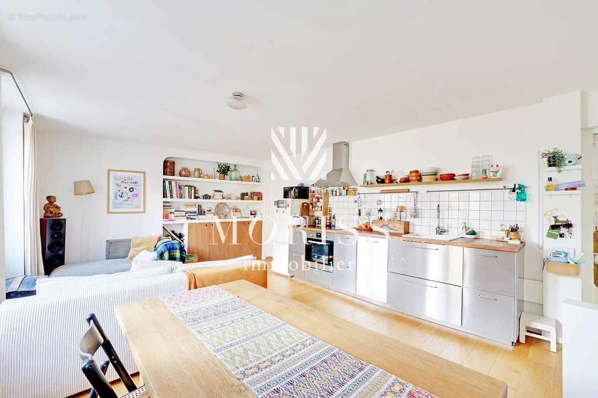 Appartement à PARIS-20E