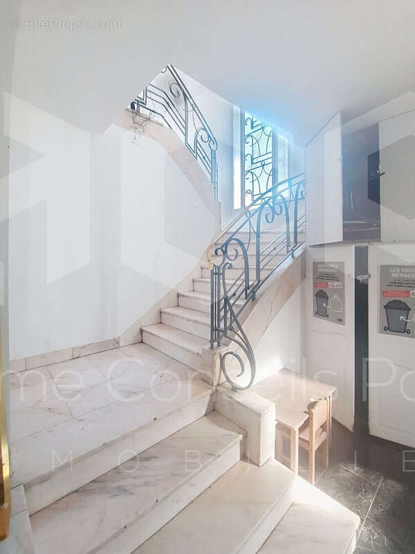 Appartement à AUBERVILLIERS