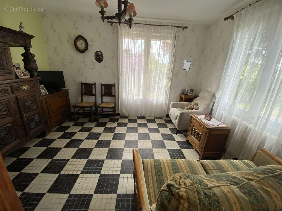 Maison à LANGUIDIC