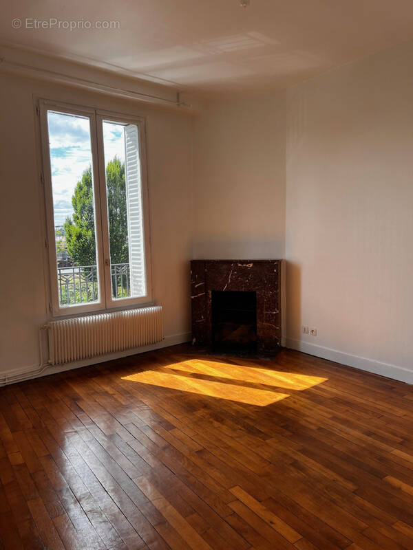 Appartement à VILLENEUVE-SAINT-GEORGES