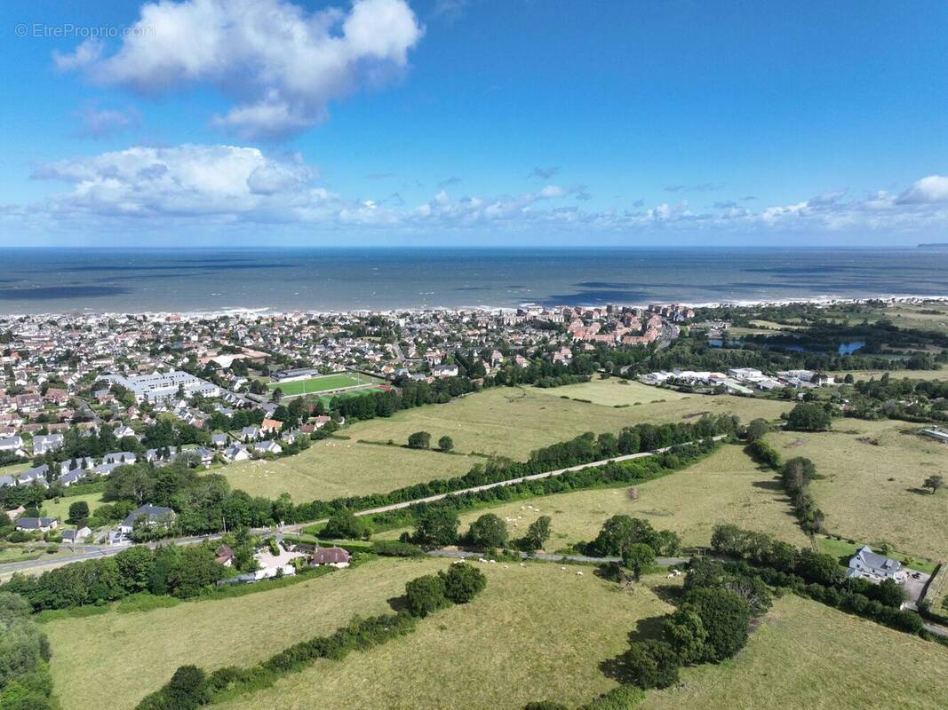 Terrain à VILLERS-SUR-MER
