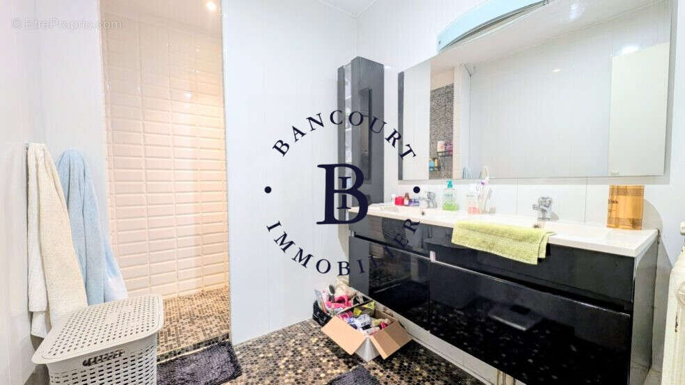Maison 111 m² à Brive-La-Gaillarde  - photo 7