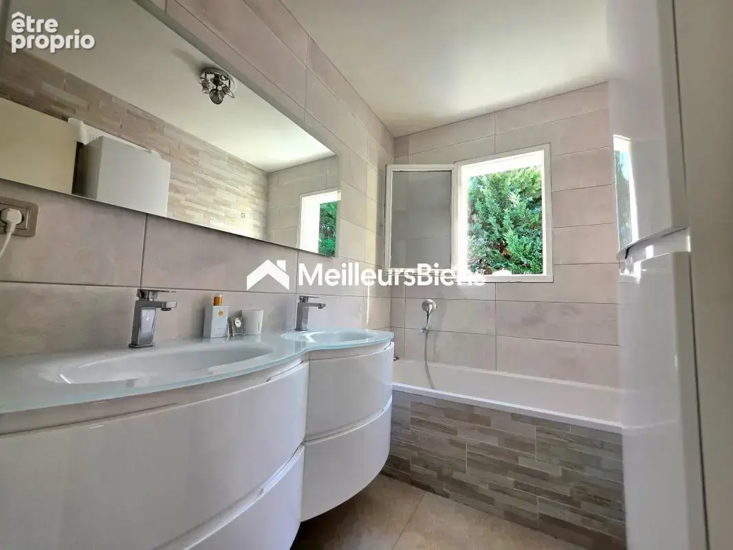 RARE: Villa de plain-pied "coup de coeur" - photo 25
