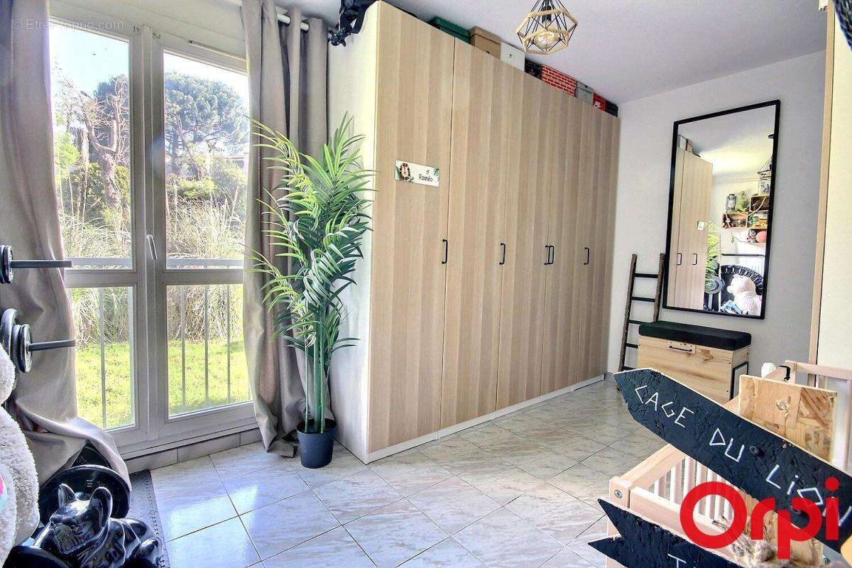 Appartement à MARSEILLE-11E