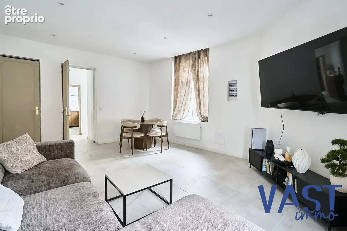 Maison 4 pièces 80 m² à vendre à Tourcoing (59200) - photo 2