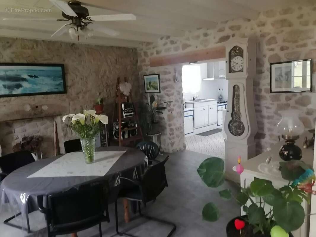 Maison à POULDERGAT