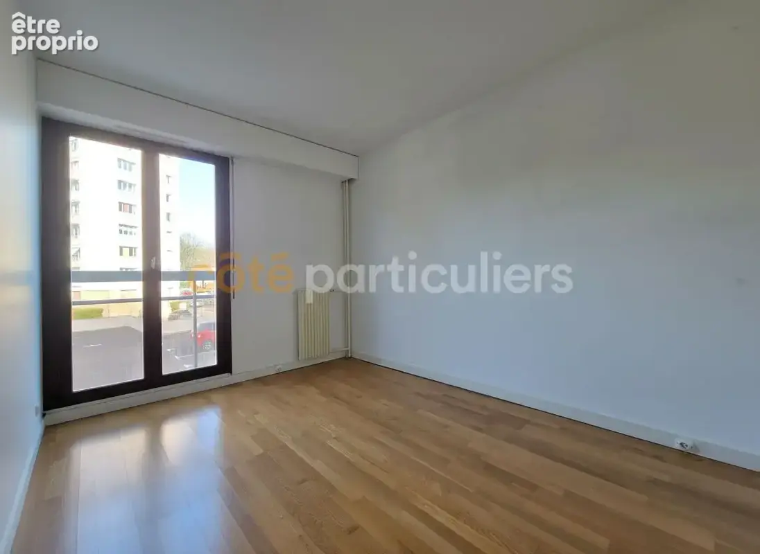 Appartement Saint Germain En Laye 5 pièce(s) avec balcon et Box - photo 4