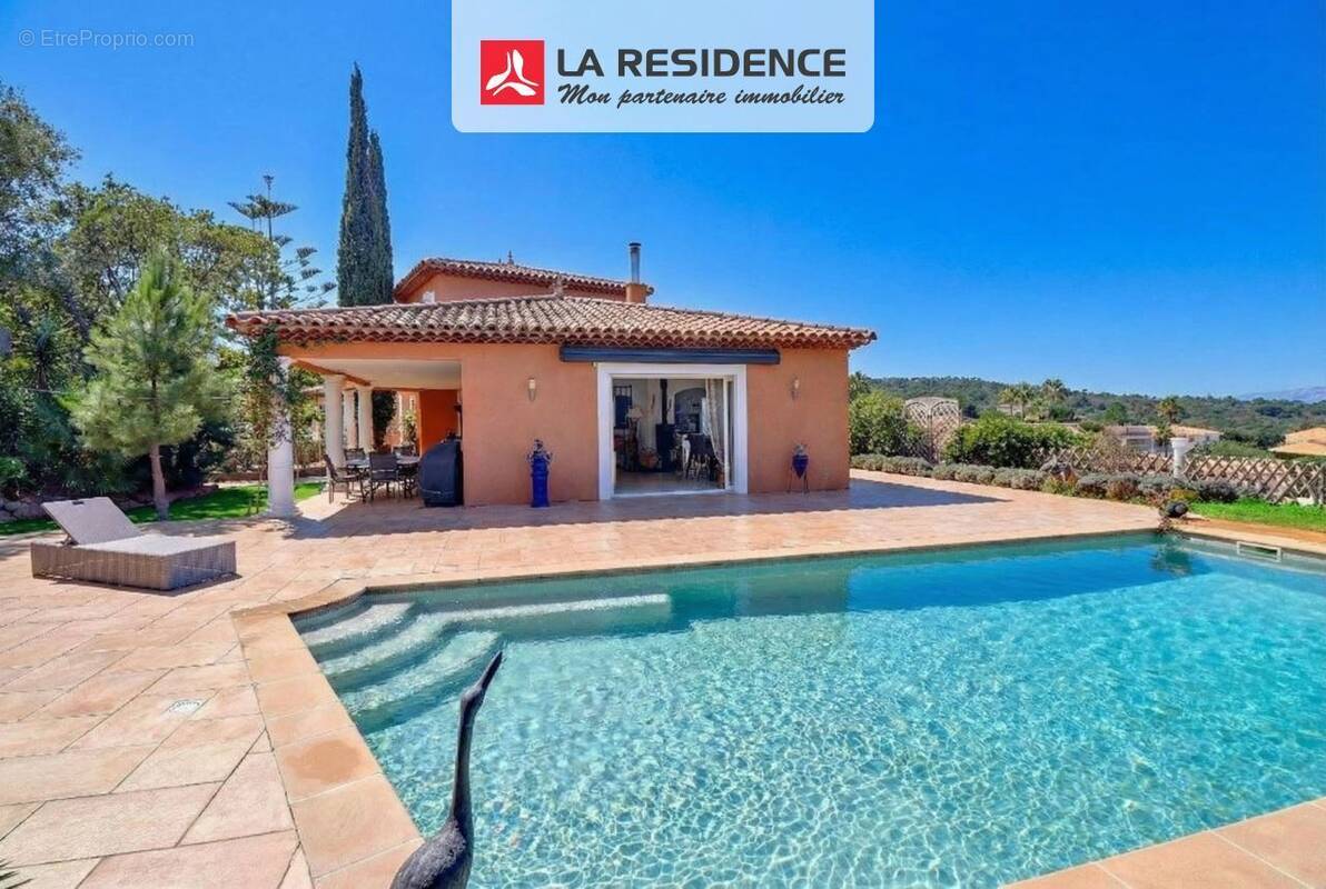 Maison à FREJUS