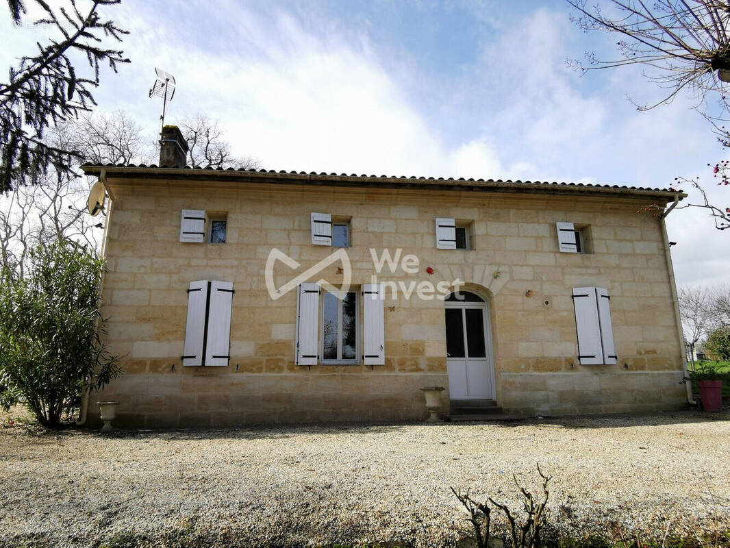 Maison à SAINT-GENES-DE-FRONSAC