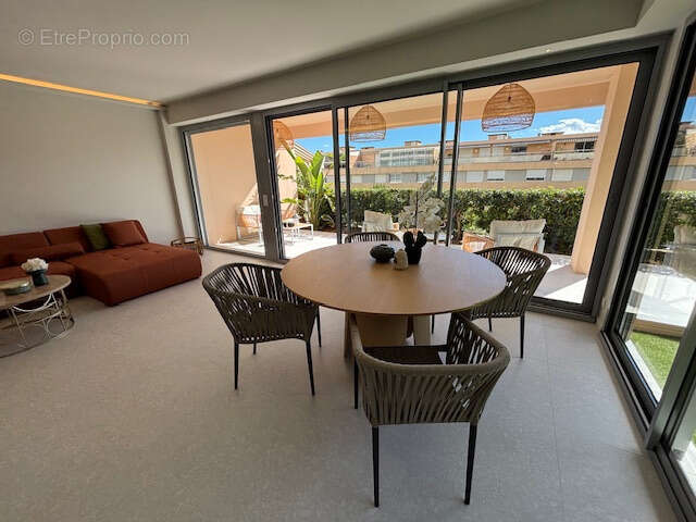Appartement à VILLEFRANCHE-SUR-MER