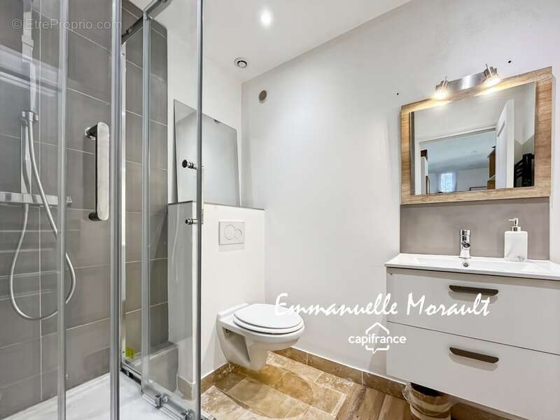 Maison à BAGNOLS-EN-FORET