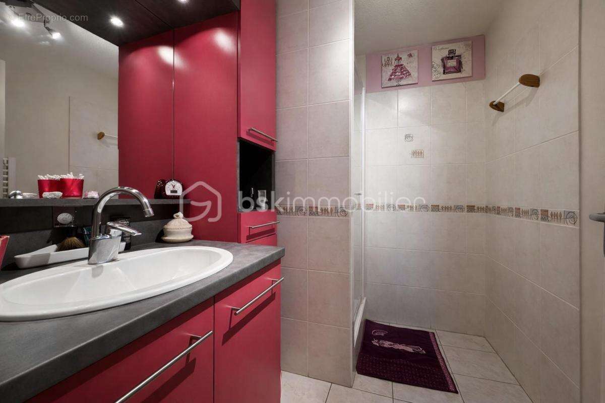 Appartement à LOCMINE
