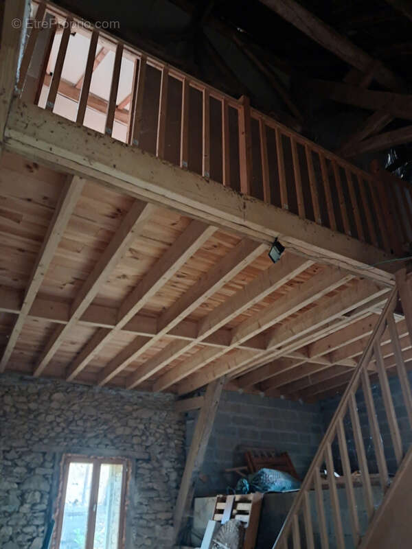 Maison à BENAYES