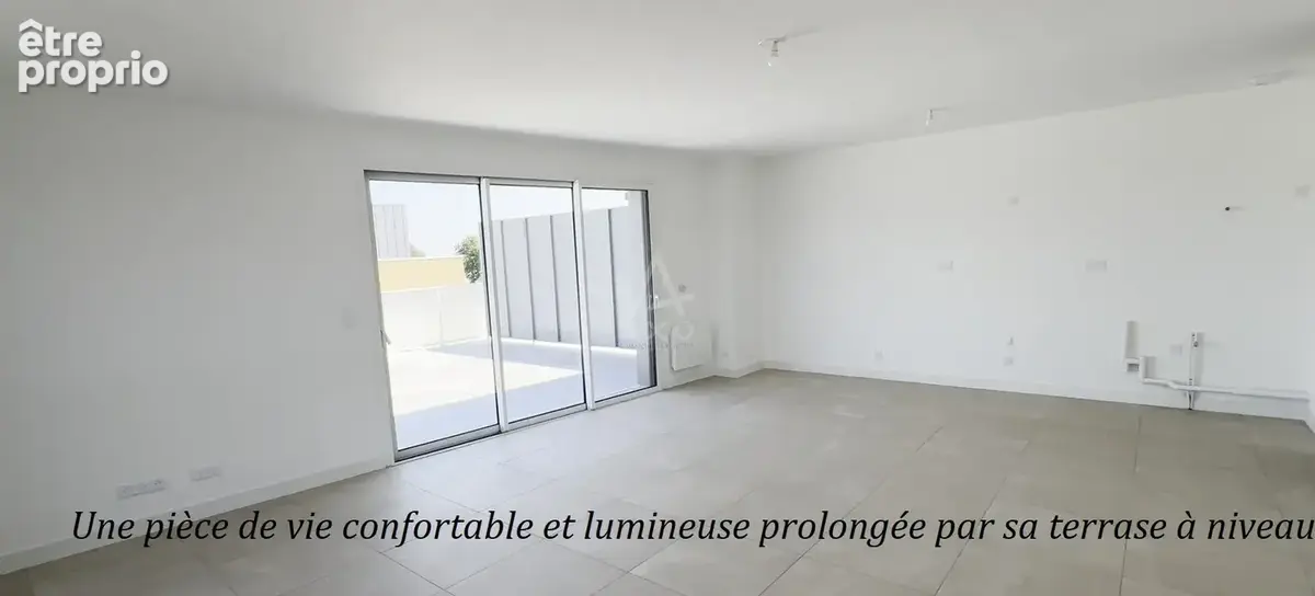 Appartement de 90 m² et sa terrasse de 25 m² au 3ème et dernier étage - photo 3