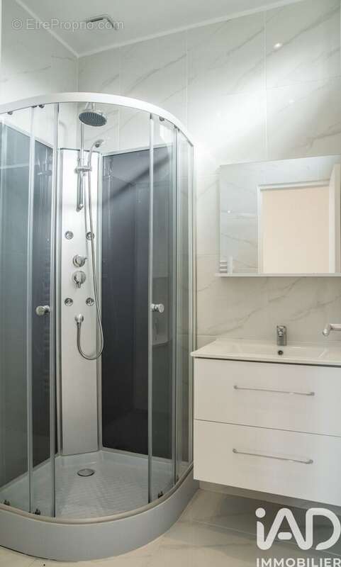 Photo 4 - Appartement à SAINT-GERMAIN-LES-ARPAJON
