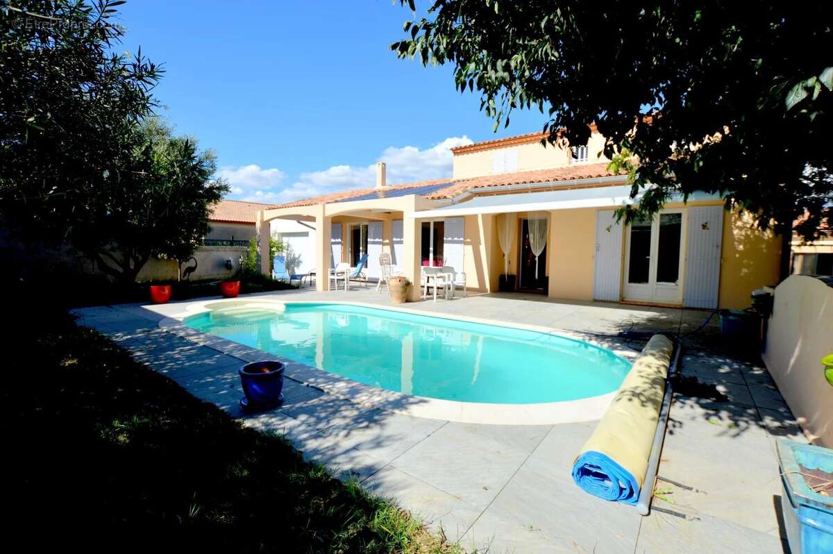 Maison à AIGUES-MORTES