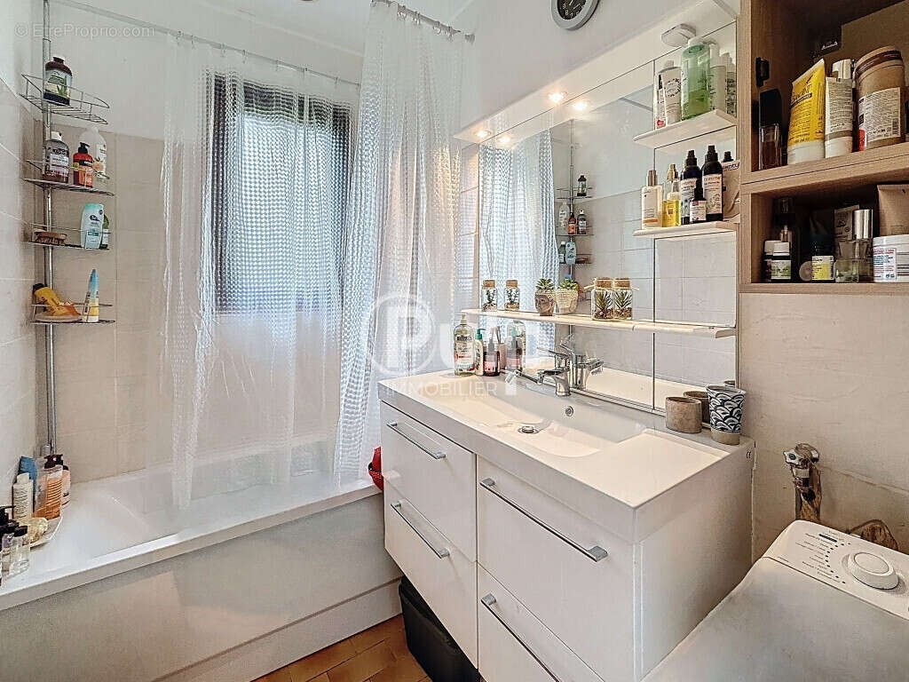 Maison à BEAURAINVILLE