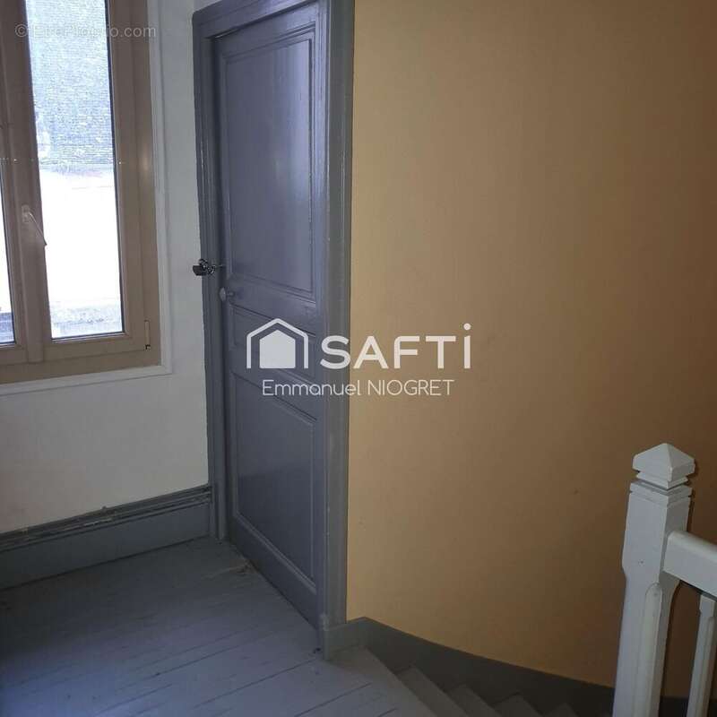 Photo 2 - Appartement à SEURRE