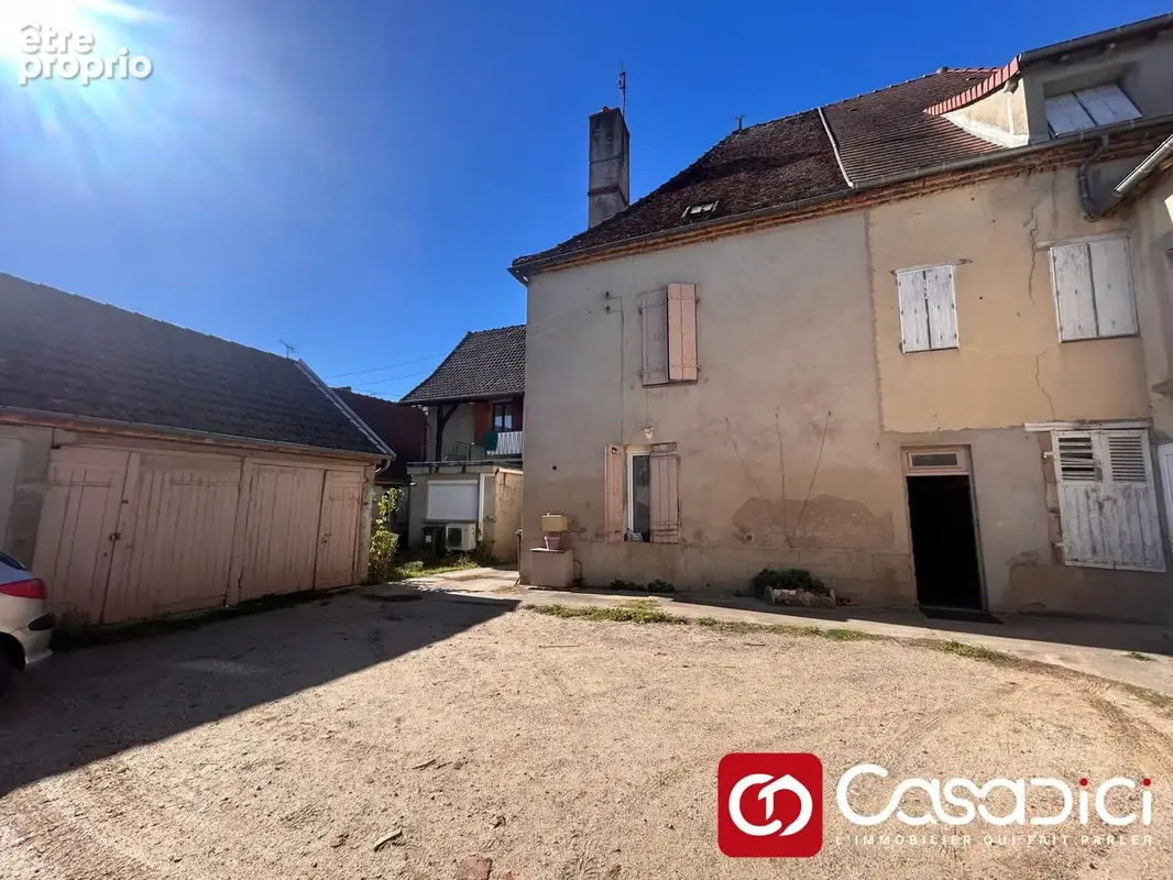 Appartement 189 m² à vendre à Dornes (58390) - photo 2
