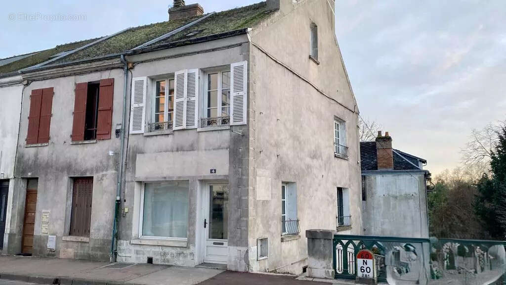 Maison à MONTARGIS