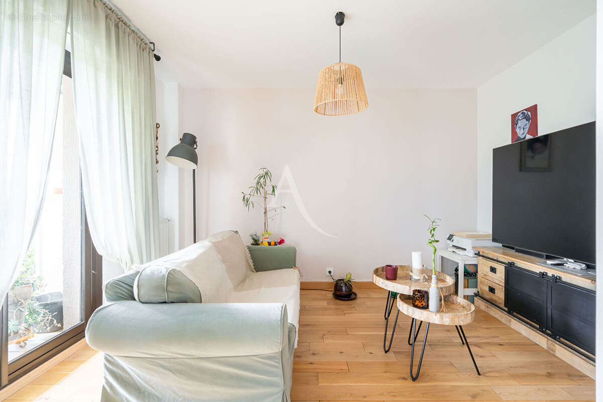 Appartement à MARSEILLE-12E