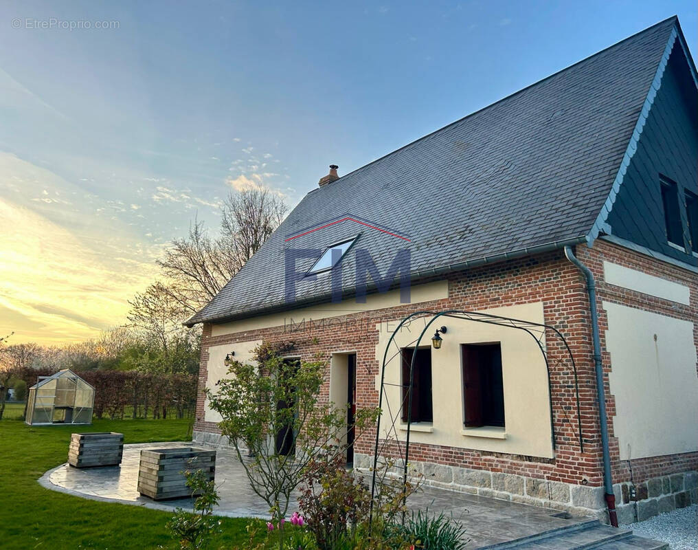 Maison à SAINT-SAENS