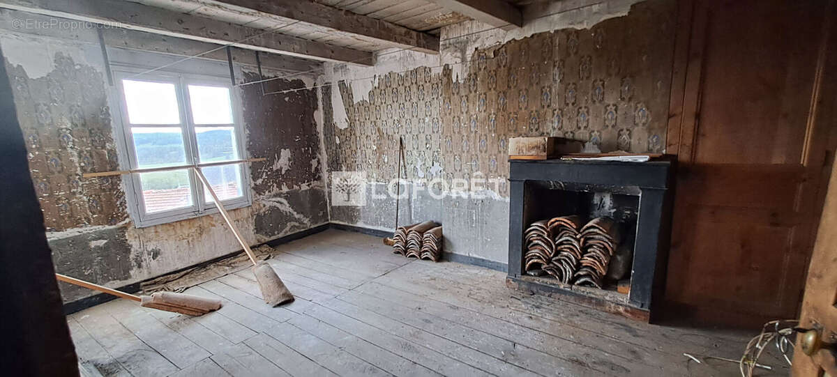 Maison à SAINT-FLOUR