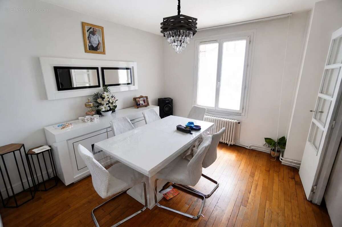 Appartement à NOISY-LE-SEC