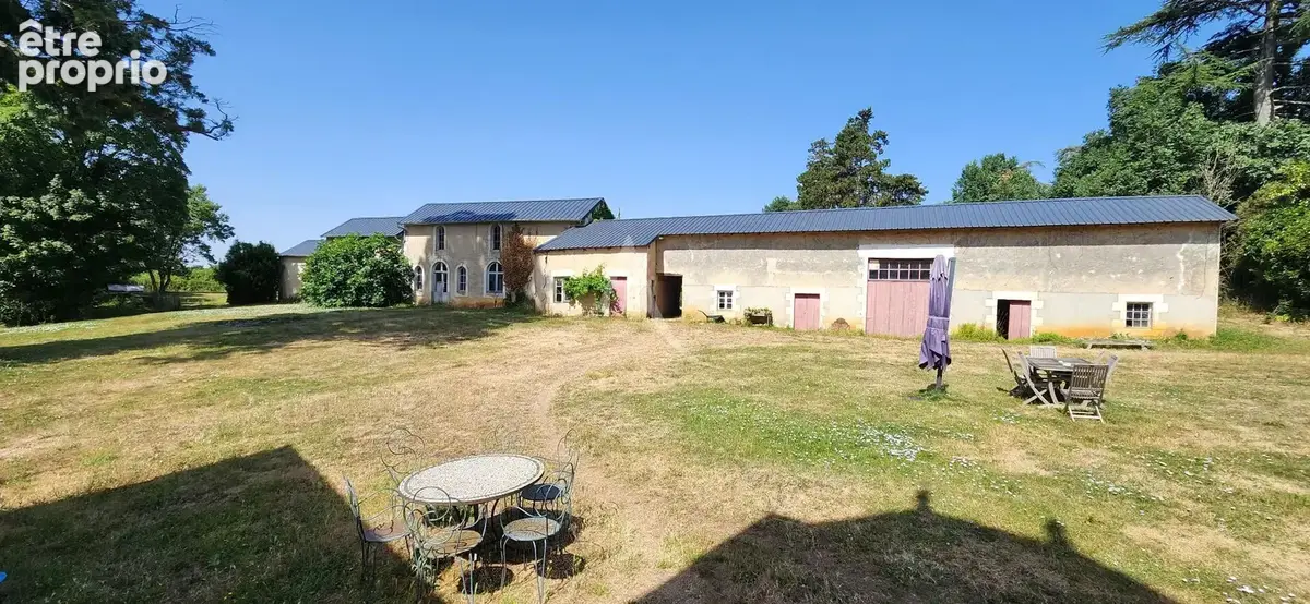 Vivonne - manoir - pavillon de chasse - charme - grand terrain - photo 2