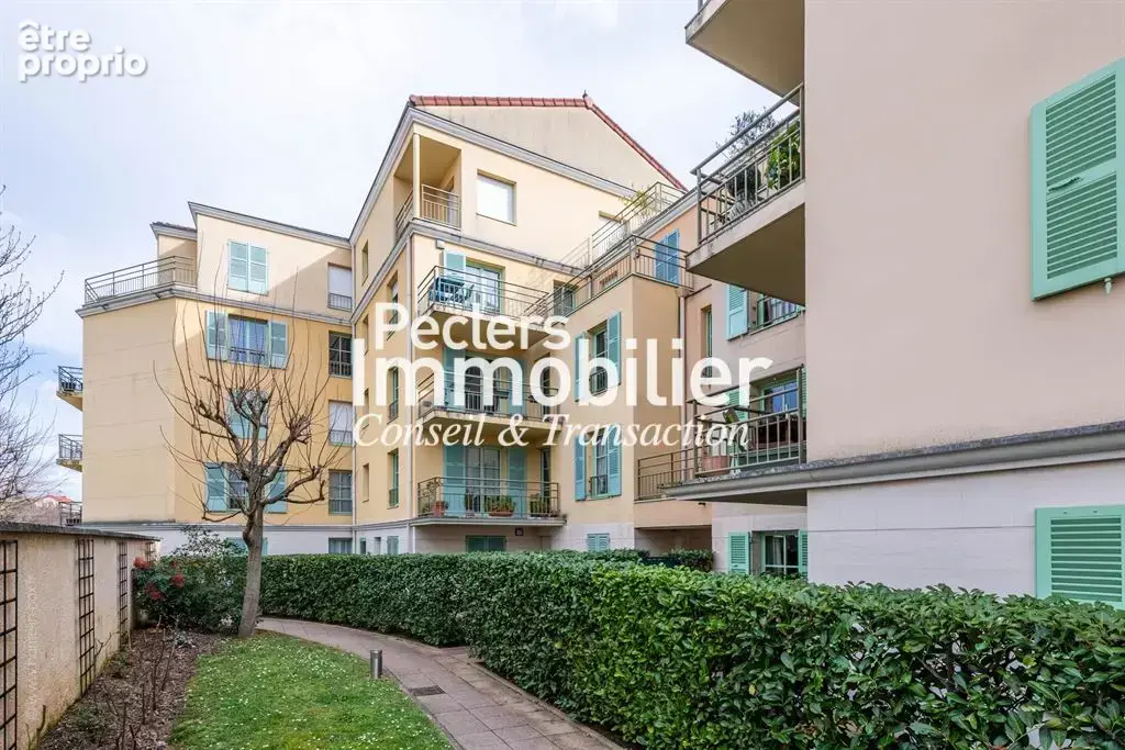 Rueil-Malmaison (92500) – Triangle d’Or – Appartement familial avec jardin privatif, terrasse - photo 23
