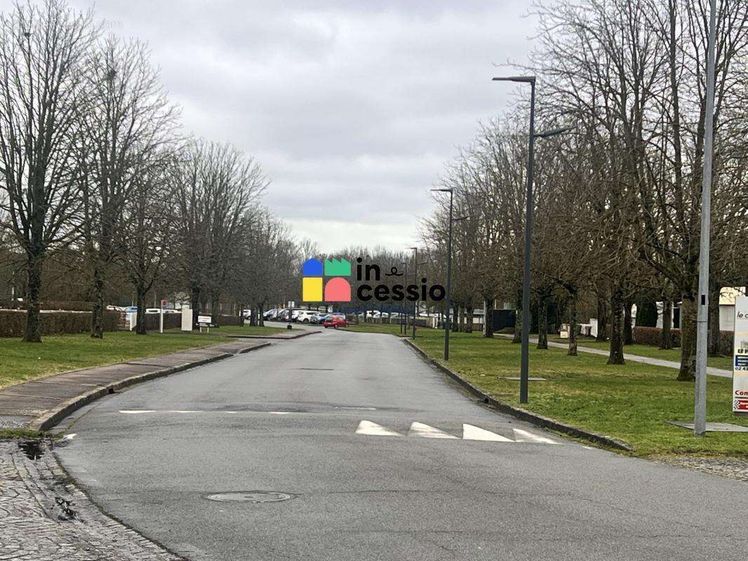 Technoparc des 24 Heures – Le Mans A vendre Bâtiment d'acti - photo 17